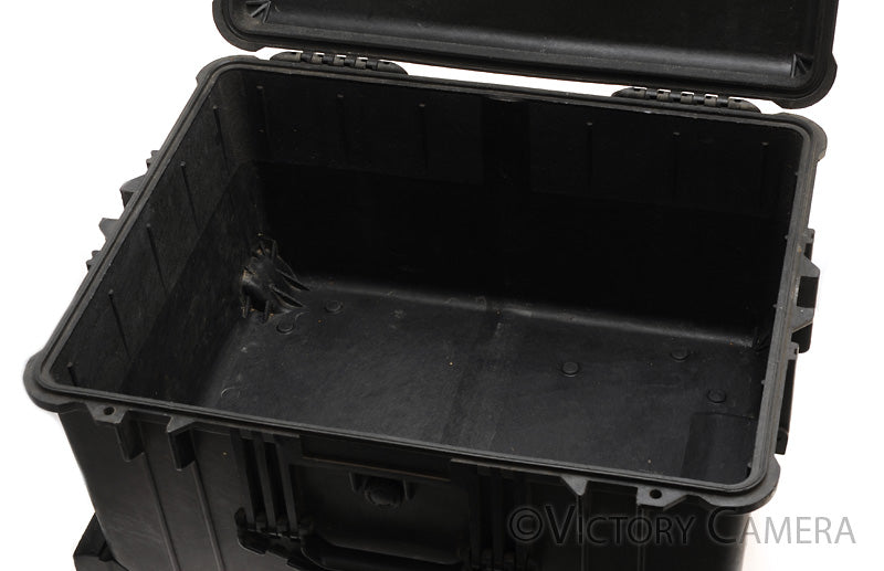 Pelican 1620 Black Hard Plastic Large Camera Case ~25&quot; x 20&quot; x 14&quot; [GOOD]