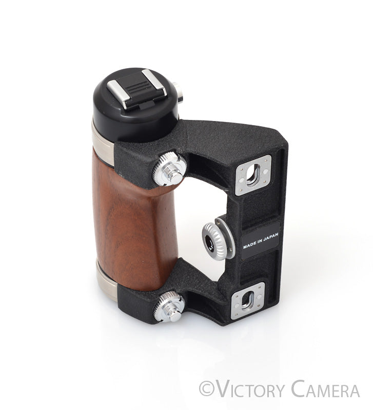 Pentax 67II 67 II 6x7 Left Hand Wooden Grip w/ Flash Hot Shoe -Nice- [EXC+] - Victory Camera