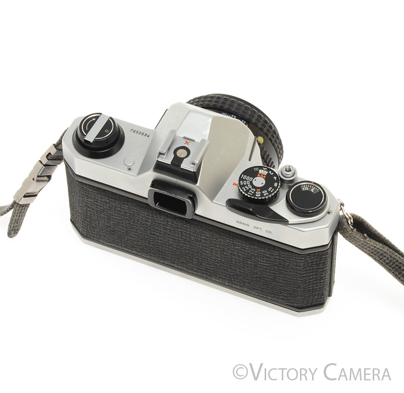 Pentax K1000 Chrome 35mm Film Camera w/ 50mm f2 Lens [EXC]