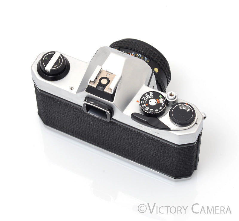 Pentax K1000 Chrome 35mm Film Camera w/ 50mm f2 Lens [EXC]