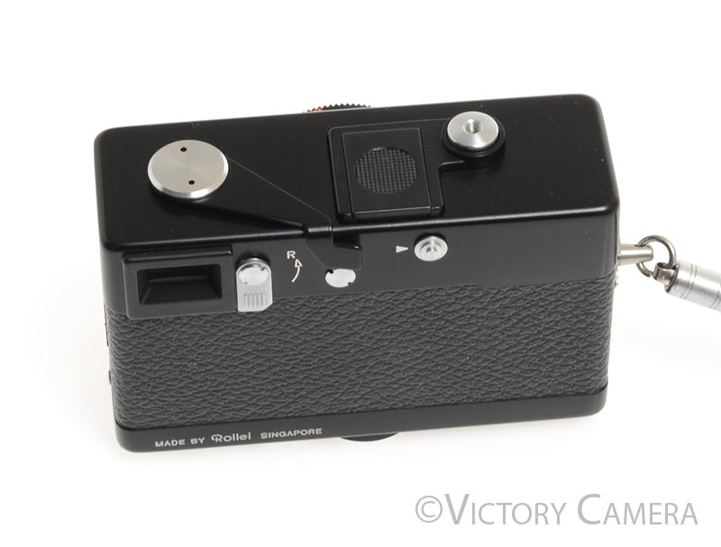 Rollei 35 SE Black 35mm Camera w/ 40mm f2.8 Sonnar Lens -No Meter-