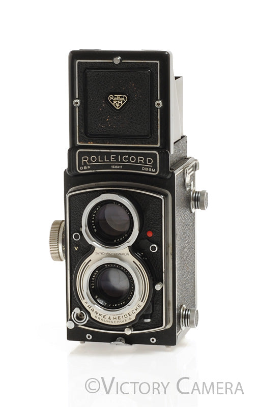 Rollei Rolleicord V TLR Medium Format Camera w/ 75mm f3.5 Xenar Lens