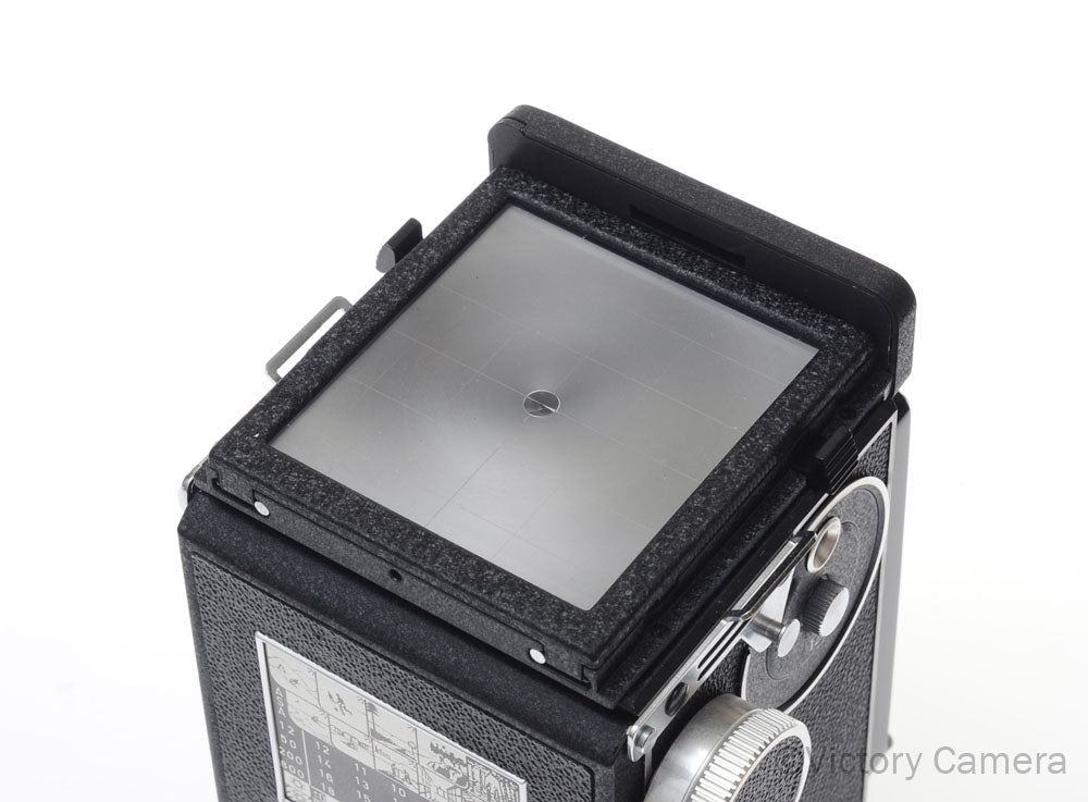 Rollei Rolleicord Vb Medium Format TLR Camera w/ 75mm f3.5 Xenar Lens [MINT-] - Victory Camera