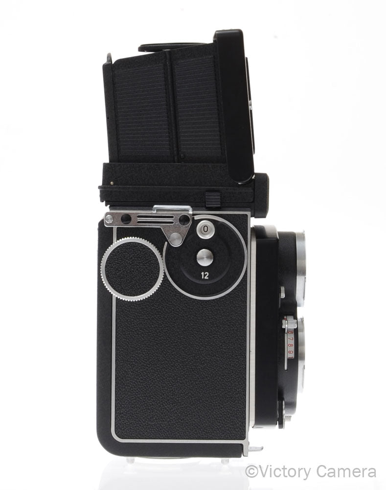 Rollei Rolleicord Vb Medium Format TLR Camera w/ 75mm f3.5 Xenar Lens [MINT-] - Victory Camera