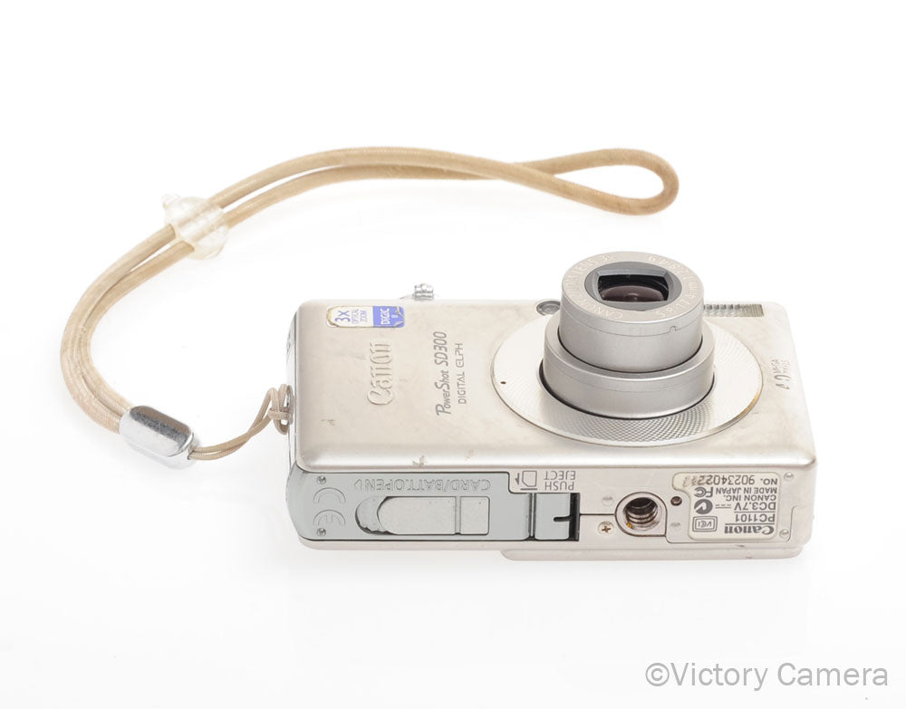 Canon Powershot SD300 ELPH 4.0mp Digital Point & Shoot Camera [GOOD] - Victory Camera