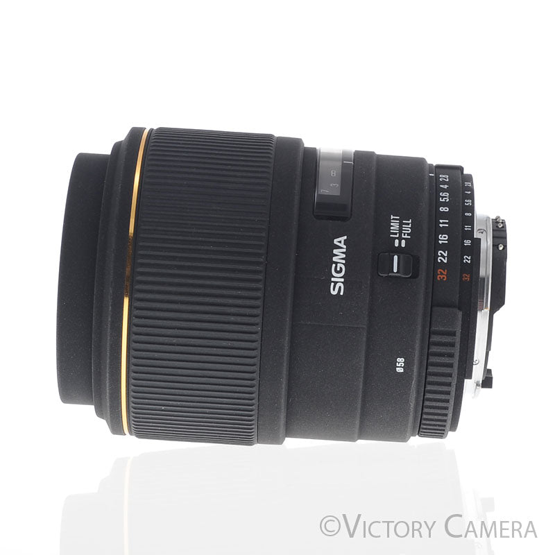 Sigma 105mm f2.8 EX DG Macro Lens for Nikon AF D [EXC+] image 4