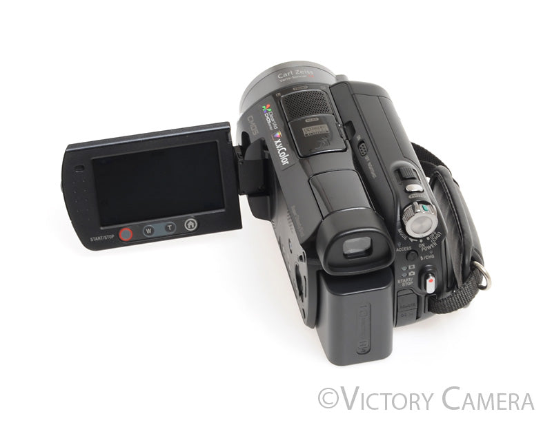 Sony HDRSR7 6.1MP 1080P Camcorder w/ 60GB BuiltInMemory