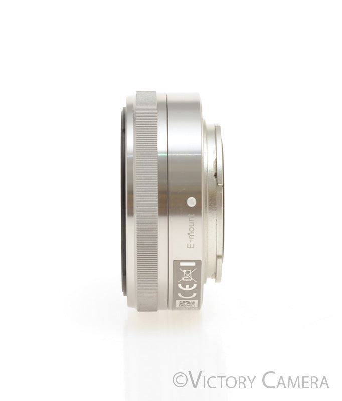 Sony 16mm f2.8 SEL16F28 Wide Angle AF Pancake Prime Lens for E Mount [EXC+] - Victory Camera