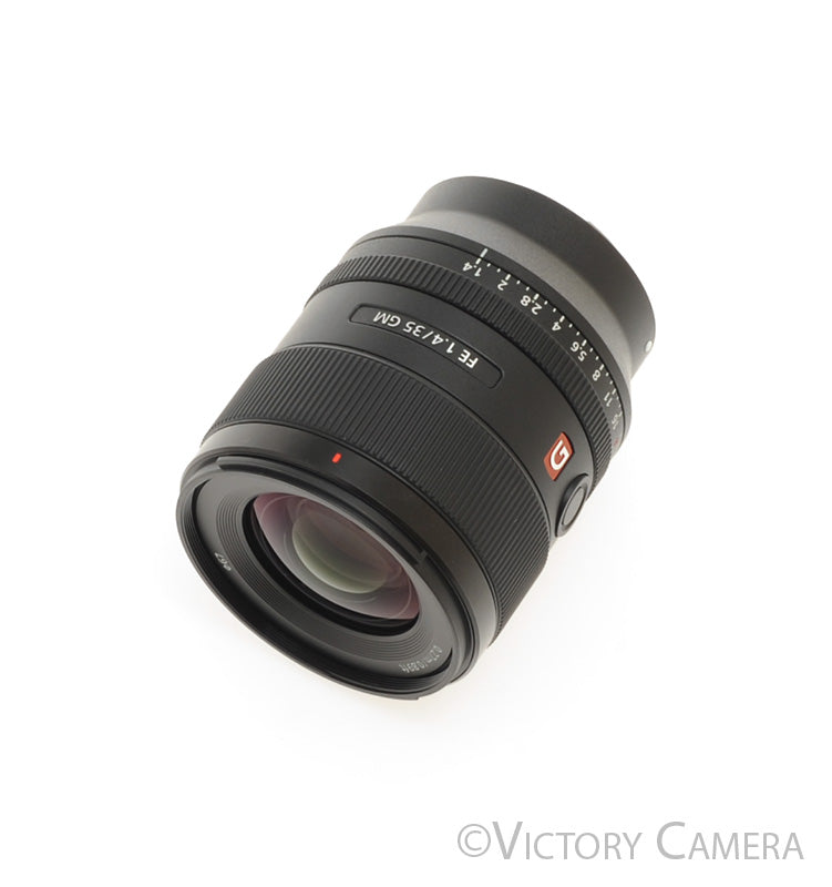 Sony FE 35mm  f1.4 GM Fast Wide Angle Prime Lens for E Mount w/ Shade [MINT-] - Victory Camera