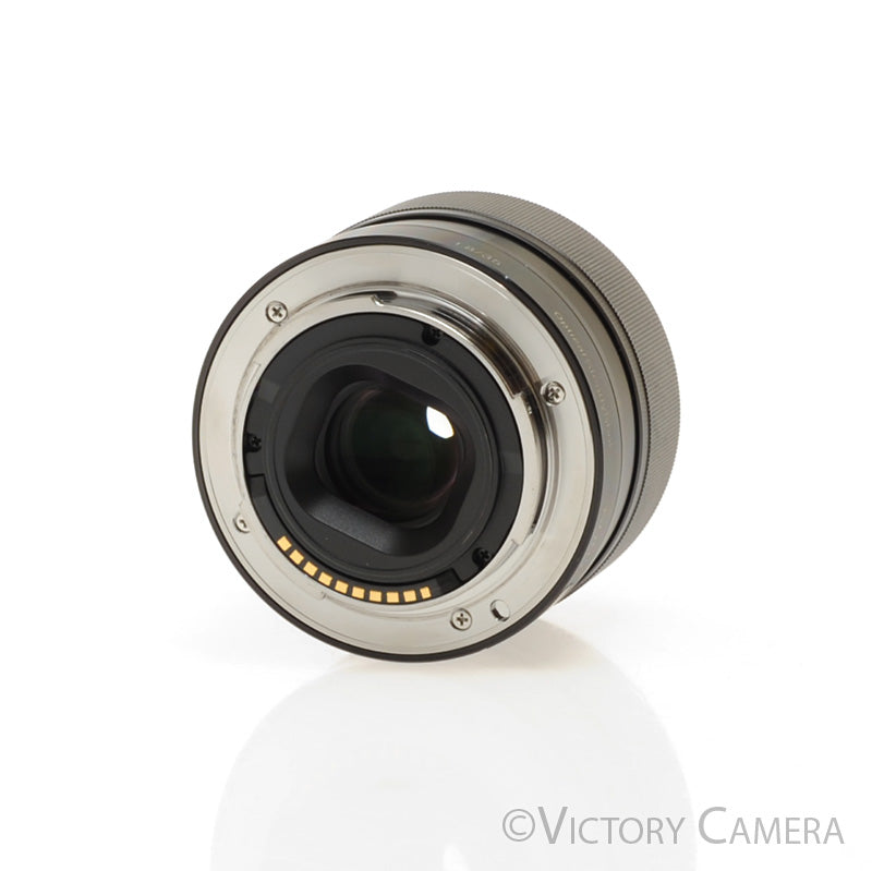 Sony FE 35mm f1.8 Fast Wide Angle Prime Lens for E Mount w/ Shade  [MINT-] - Victory Camera