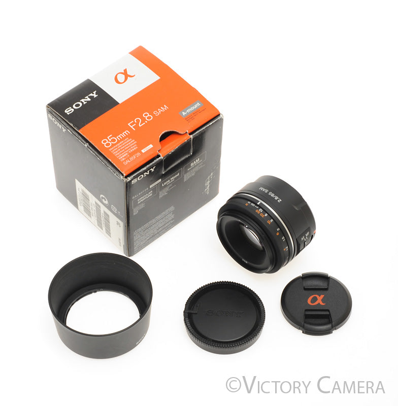 Sony 85mm F2.8 SAM A Mount Autofocus Prime lens w/ Shade [MINT-] - Victory Camera