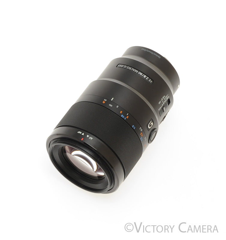 Sony FE 90mm f2.8 Macro G OSS Prime Lens for E Mount w/ Shade  [MINT-] - Victory Camera