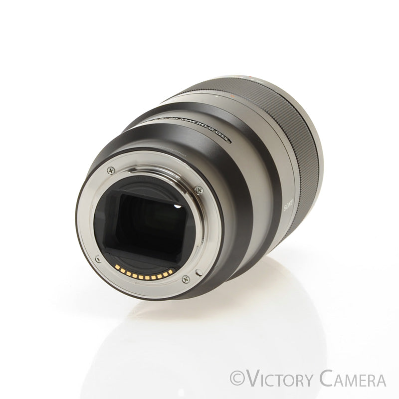 Sony FE 90mm f2.8 Macro G OSS Prime Lens for E Mount w/ Shade  [MINT-] - Victory Camera