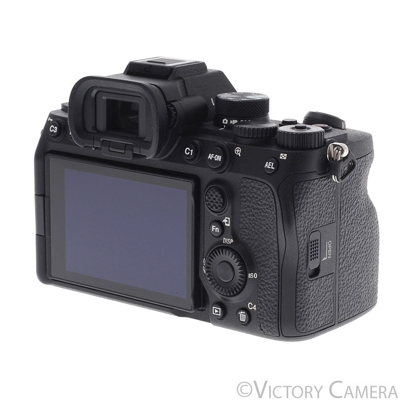 Sony A7 IV 33MP Full Frame Mirrorless Camera Body -Shutter Count ~4- [MINT]