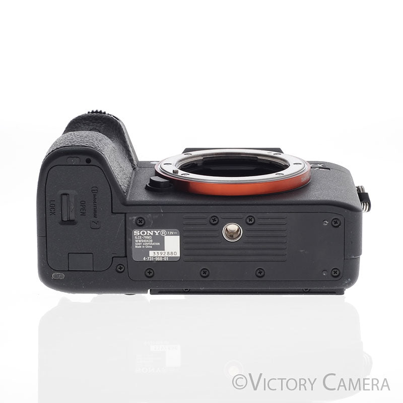 Sony A7R III A7RIII 42.4MP Digital Mirrorless Camera Body [EXC+] - Victory Camera
