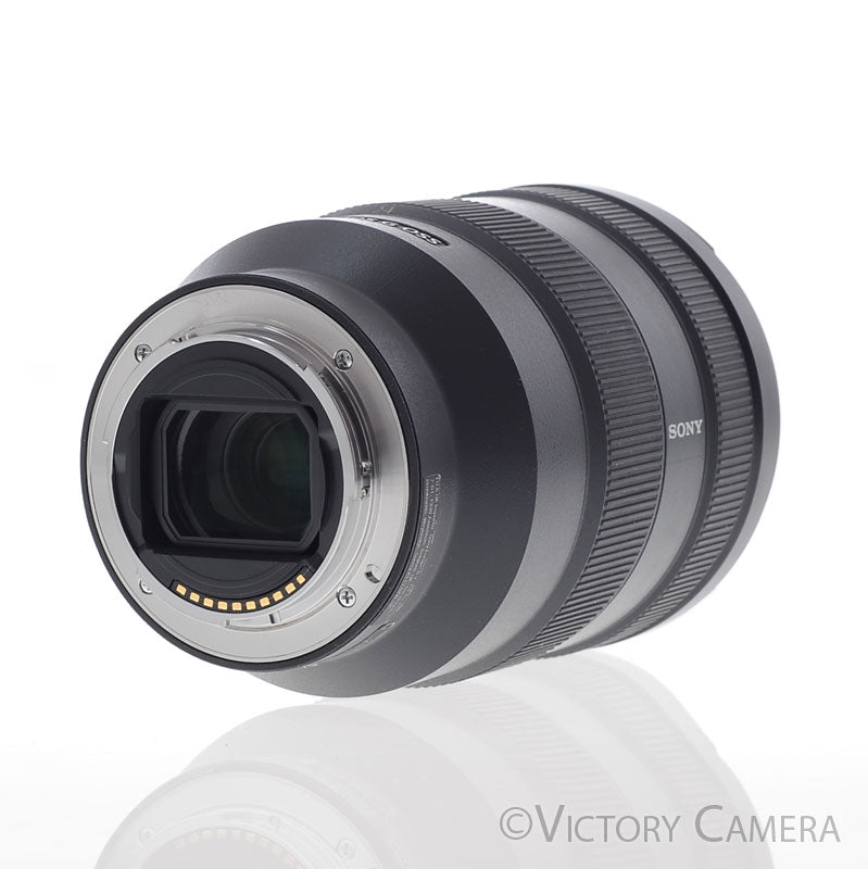 Sony FE 24-105mm f4 G OSS Full Frame Zoom Lens for E Mount w/ Shade [MINT-] - Victory Camera