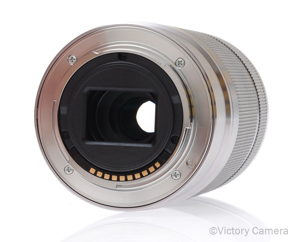 Sony E 55-210mm f4.5-6.3 OSS SEL55210 Chrome Lens for E-Mount [EXC+] image 4