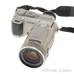 Sony CyberShot DSC-F707 Swivel Head Digital Point & Shoot Camera [EXC+