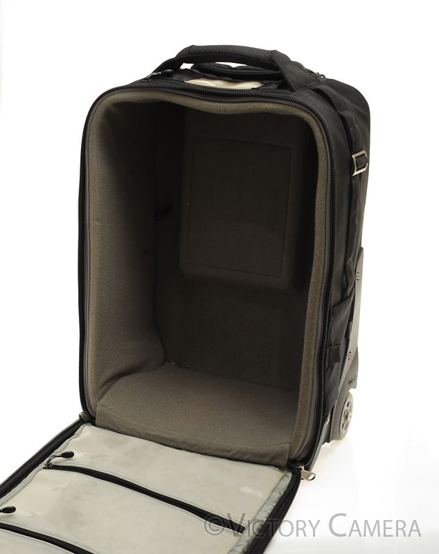 Think Tank Airport International V2.0 Camera Luggage Rolling Bag  [EXC] - Victory Camera