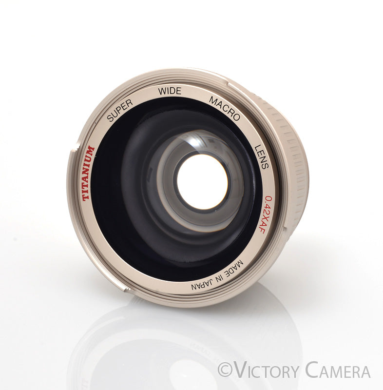 Titanium Super Wide Macro Lens 0.42XAF  [EXC-] - Victory Camera