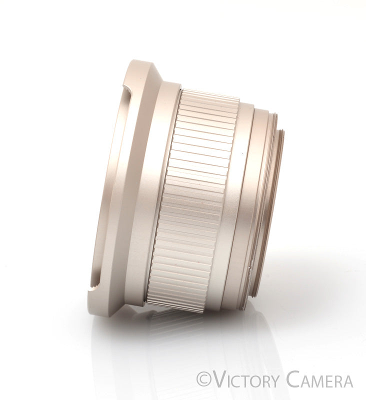 Titanium Super Wide Macro Lens 0.42XAF  [EXC-] - Victory Camera