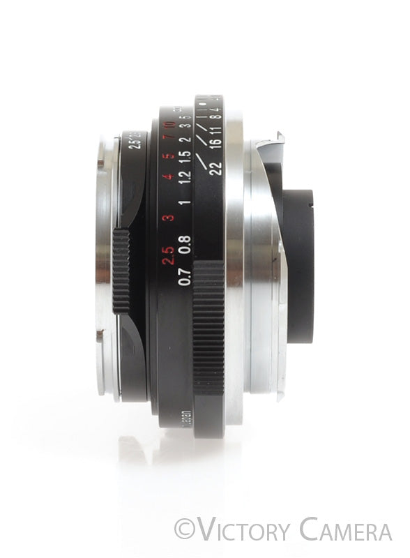 Voigtlander 35mm f2.5 Color Skopar P II Wide Angle Lens for M Mount -Near Mint- - Victory Camera