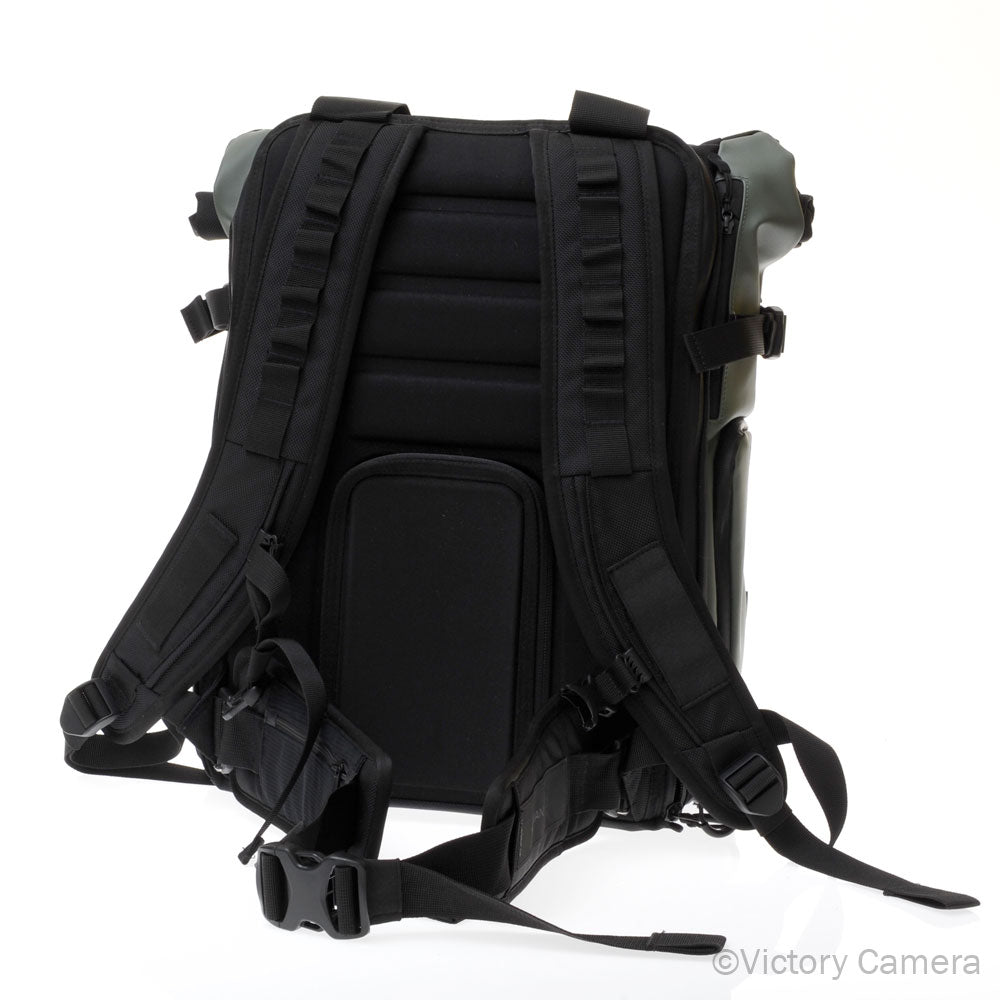 Wandrd PRVKE 31L V2 Backpack with Photo Cube Gray [MINT] - Victory Camera