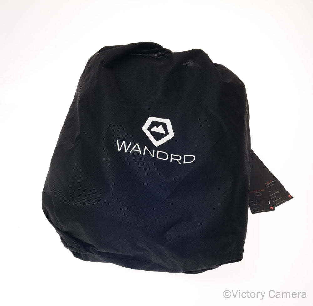 Wandrd PRVKE 31L V2 Backpack with Photo Cube Gray [MINT] - Victory Camera