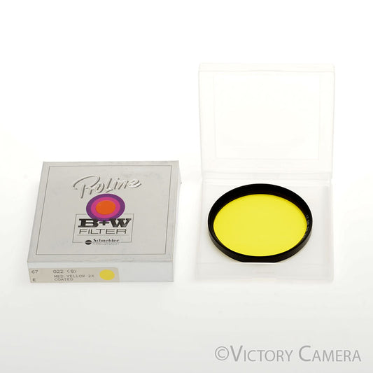 B+W  67mm 67E 022 2x Yellow Filter for B&W Photography [MINT-] - Victory Camera