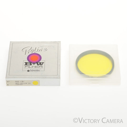 B+W  67mm 67E 022 2x Yellow Filter for B&W Photography [MINT-] - Victory Camera