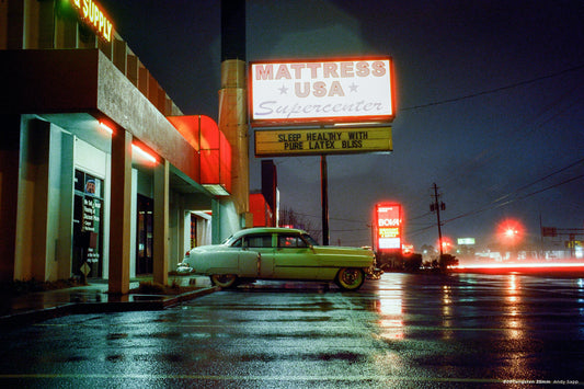 CineStill 800T Tungsten Color Negative Film (35mm, 36 Exposures)