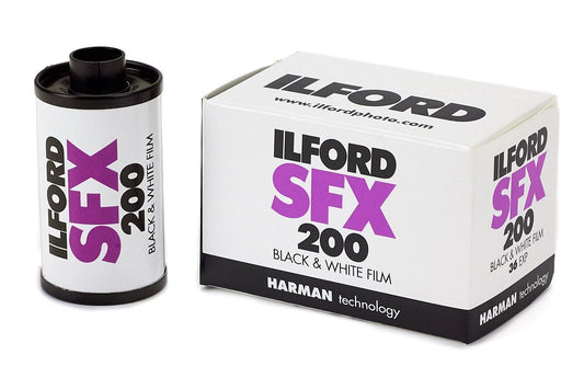 Ilford SFX 200 Black & White Negative Film (35mm, 36 Exposures)
