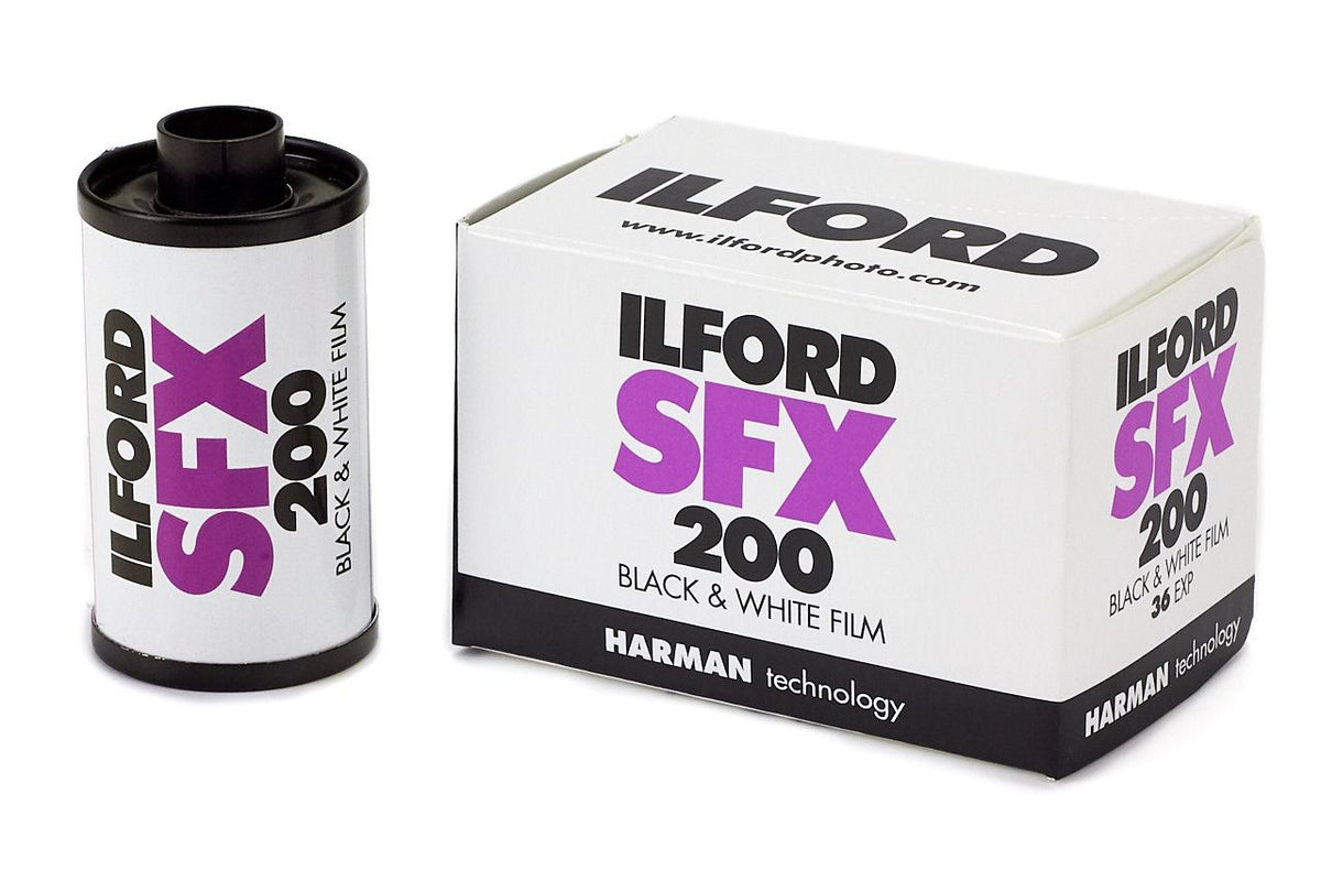 Ilford SFX 200 Black & White Negative Film (35mm, 36 Exposures)