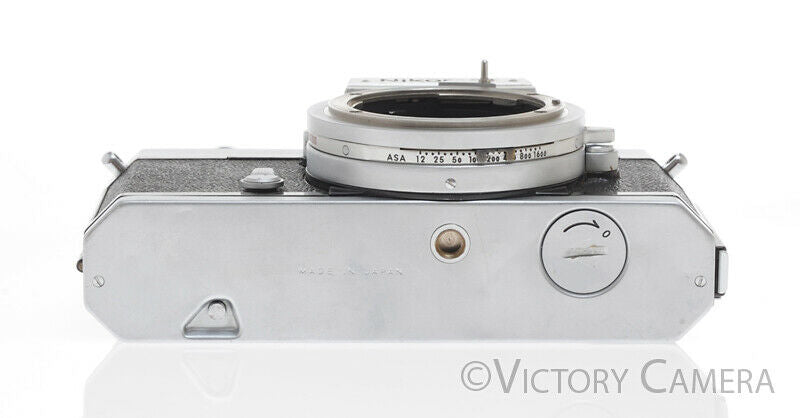 Nikon Nikomat (Nikkormat) FT-N 35mm Camera (Works, meter bad)