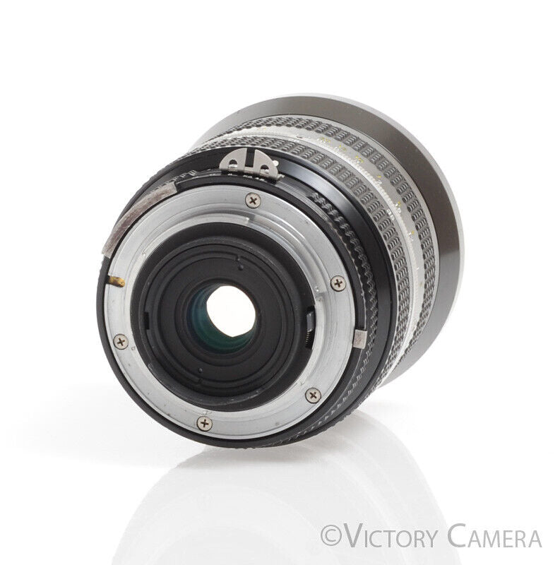 Nikon Zoom-Nikkor 28-45mm f4.5 Rare Manual Focus Wide Angle Zoom Lens