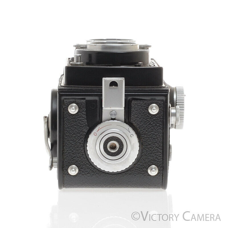 Yashica Mat 6x6 Medium Format TLR w/ Lumaxar 80mm f3.5 Lens -Bargain, As is-