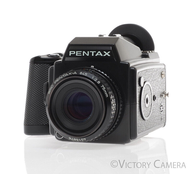 Pentax 645 Medium Format Camera w/ 75mm f2.8 Lens &amp; 120 Back