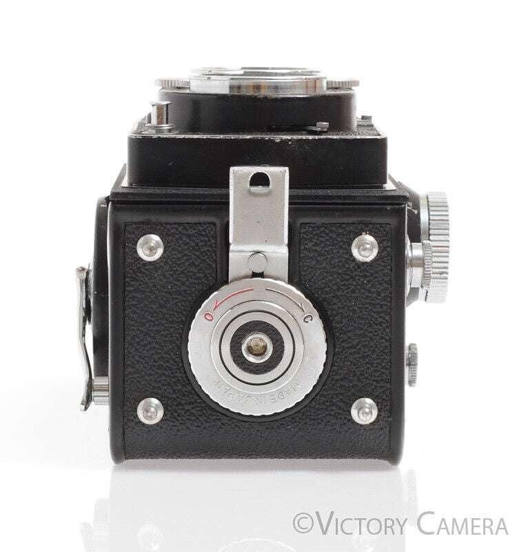 Yashica Yashica-Mat TLR Camera w/ 80mm f3.5 Lens -Haze, Fungus, As is-