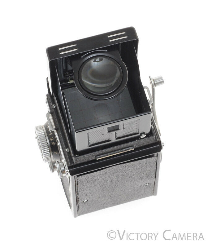 Yashica Mat 6x6 Medium Format TLR w/ Lumaxar 80mm f3.5 Lens -Bargain, As is-