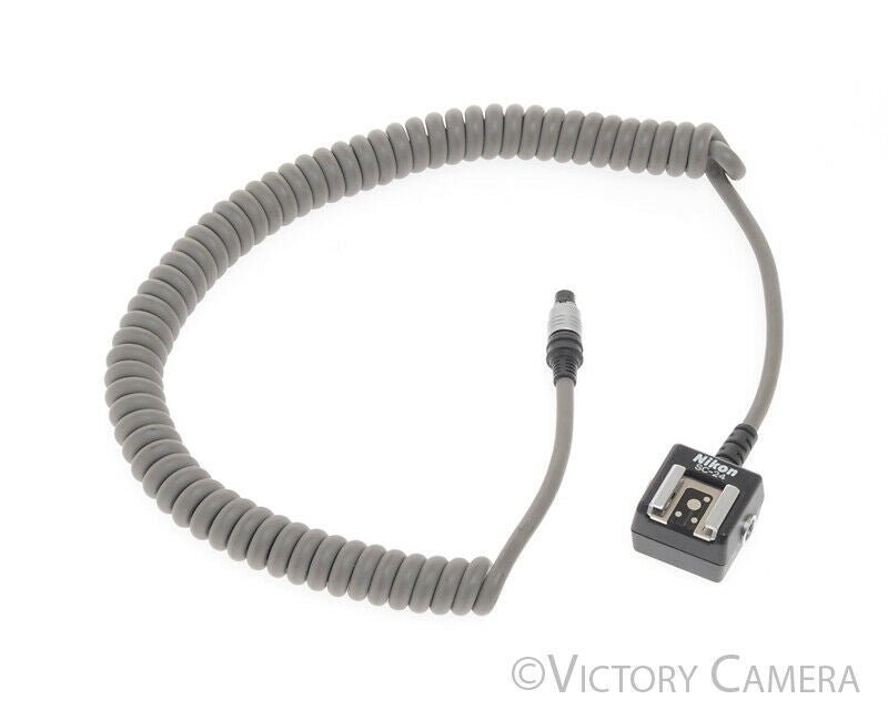 Nikon SC-24 Speedlight Flash Cable w/ 8 Pin Plug for DW-31 - Victory Camera