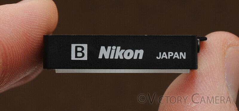 Nikon F4 B Standard Focusing Screen -Slight Scuffs- [BAR] - Victory Camera