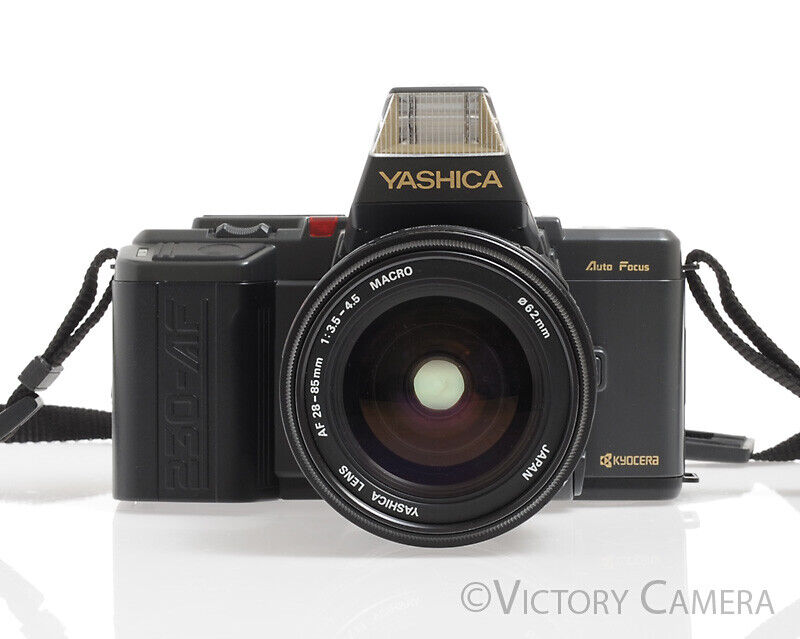 Yashica 230-AF 35mm Film Camera w/ 28-85mm Zoom Lens &amp; Flash