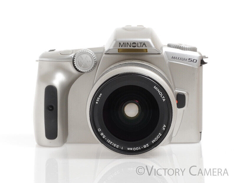 Minolta Maxxum 50 Chrome 35mm AF Film Camera / 28-100mm Zoom Lens -Clean-