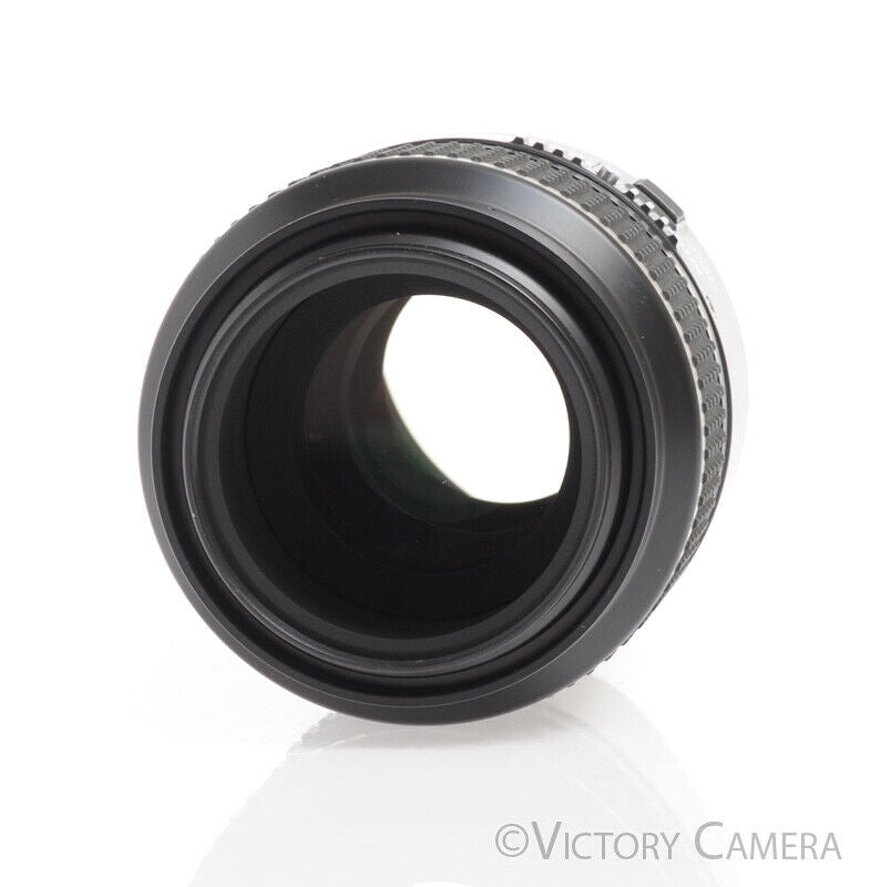 Nikon Micro-Nikkor 105mm F2.8 AF-D Autofocus Lens -Clean- - Victory Camera
