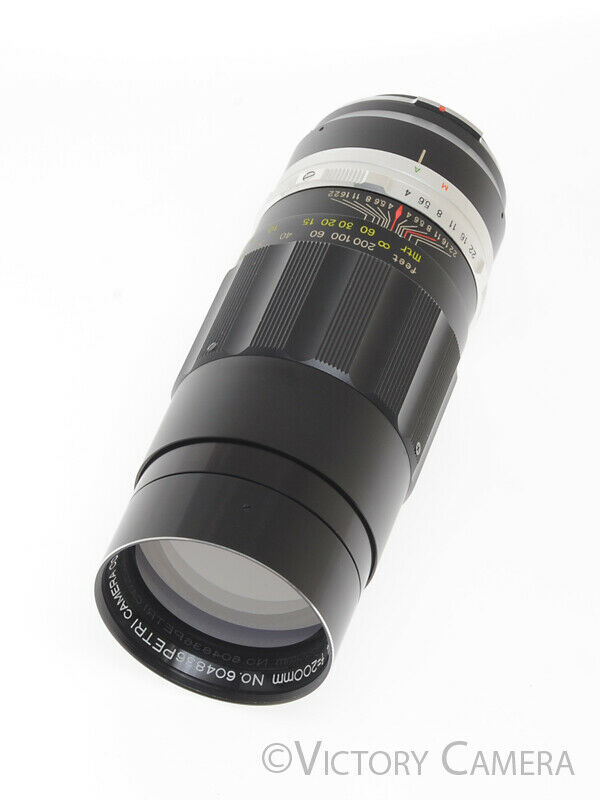 Petri 200mm F4 Telephoto Lens